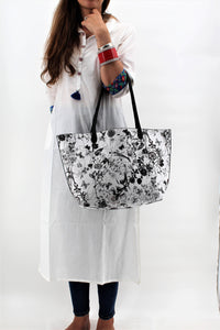 White Printed Shoulder Bag | Floral Pattern | Skin Straps | Faux Leather | Medium Size | Stylish | Trendy Collection